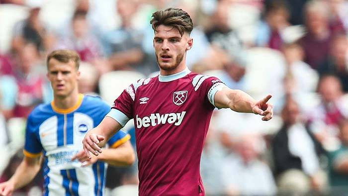 篮球——NBA常规赛：勇士胜开拓者